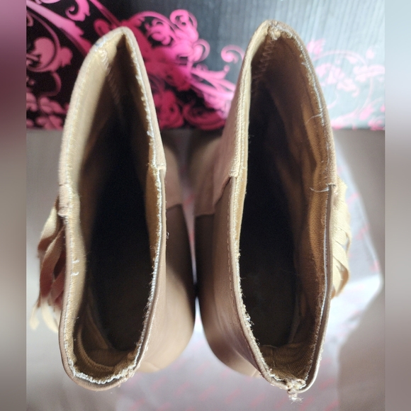 Qupid 💘 slip-on leather booties - Picture 6 of 8